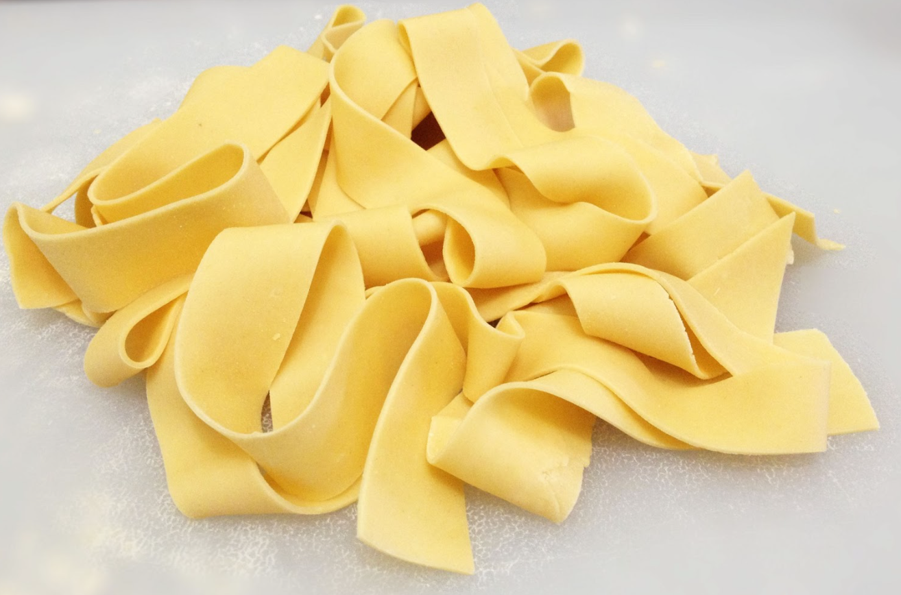 Papardelle a Nido, IGP (larga, plana y gruesa en nido) 500 gr - pasta italiana IGP | Gutiérrez Selection