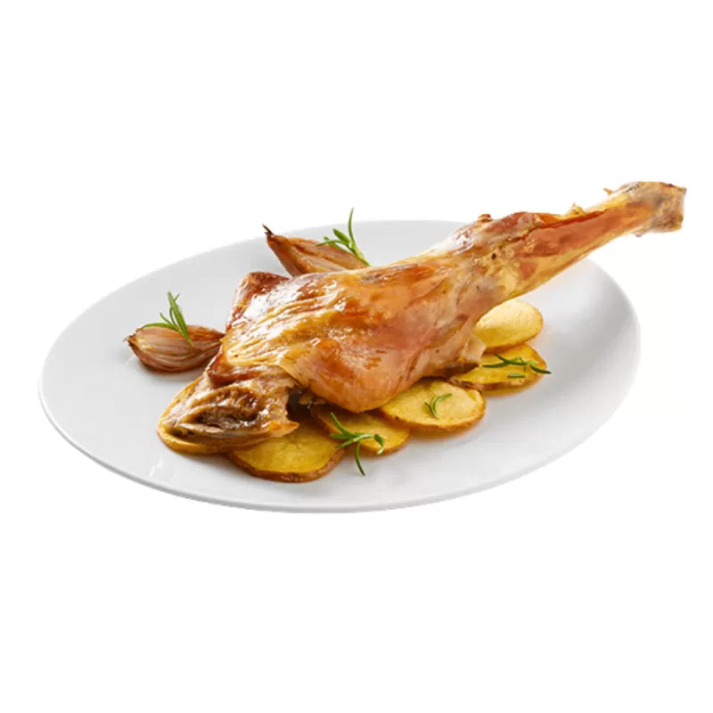 Whole milk-fed lamb shoulder (0.450kg).