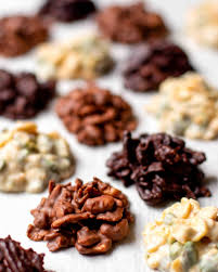 Crispy Chocolates and Rocks Gift Box (280g)