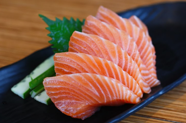 Sliced Smoked Salmon Tray (750g)